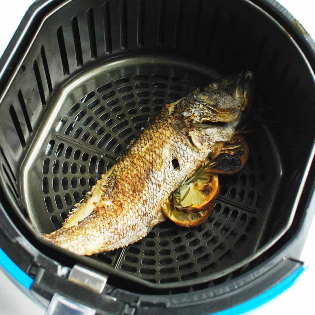 air-fryer-whole-fish-black-sea-bass-snacking-in-sneakers