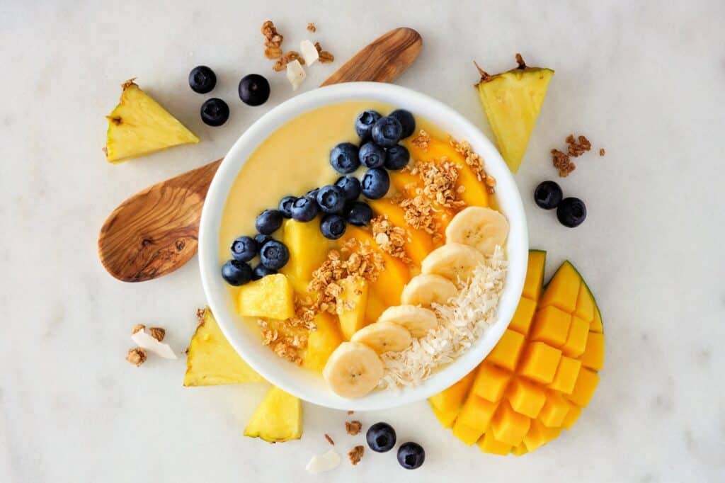 How To Make A Thick And Creamy Smoothie Bowl   Thick Smoothie Bowl 2 1024x682 